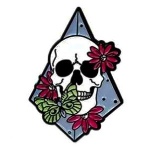 NWT White Skull w Green Butterfly Pink Flowers on Blue Background Lapel Pin 💀💀
